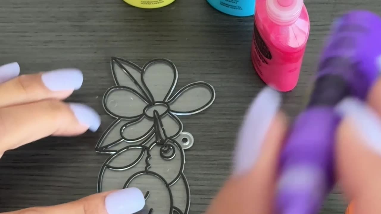 Easy Window Painting: Creative Fun for Kids