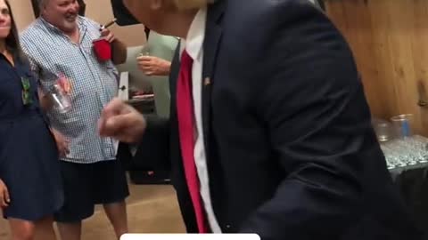 Book top Trump bob dibuono for your party