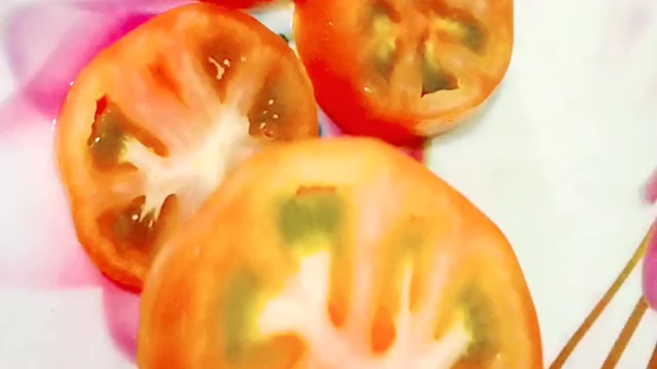 Easy tomato cutting.