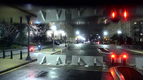 0672USCG00K25SouthBarricadeInbound_2021-01-05_17h35min27s717ms.mp4