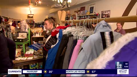 Las Vegas area shoppers patronize local businesses on Small Business Saturday