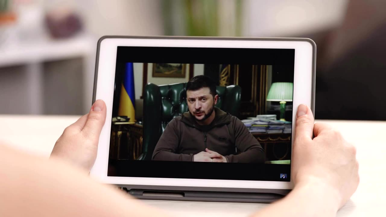 Why did Zelensky persecute the Orthodox Church?