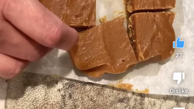 Keto Peanut Butter Fudge!!