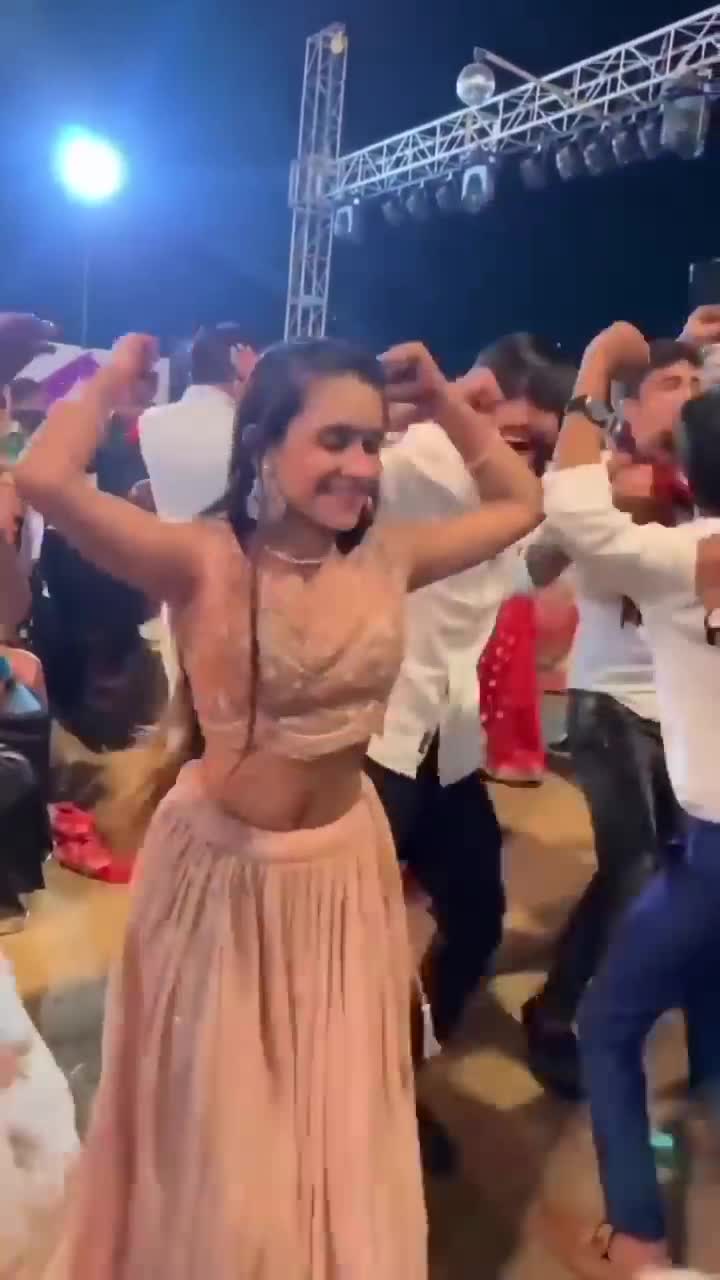 tip tip barsa Pani song singer best singer dance 😘😘#viral #short hairstyle#Bunnyekka#youtubeshorts