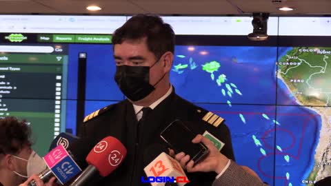 Armada de Chile efectúa fiscalización a flota extranjera