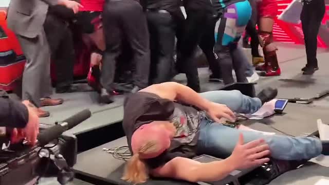 Immersion watching omnipotent king vs beast WWE bobby dish, brock, RAW 1534