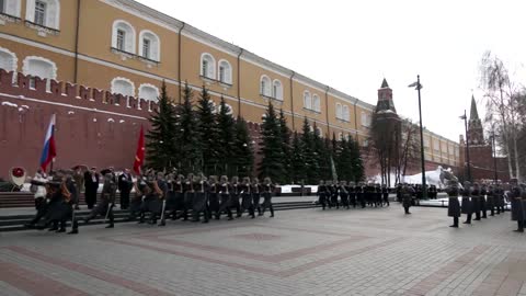 'I've buried too many soldiers' UK DefMin in Moscow