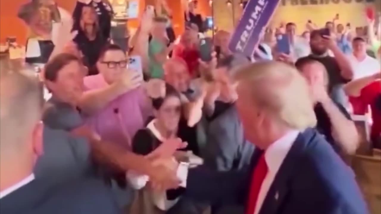 Viral Video Shows The True Difference In How Americans See Trump Compared To Biden