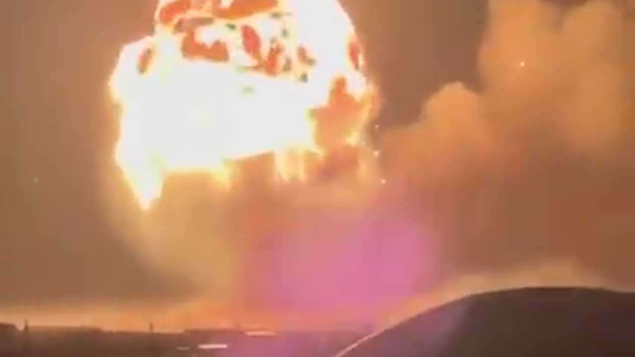 Breaking - NATO HAS REPORTEDLY LAUNCHED A MASSIVE BALLISTIC MISSILE STRIKE 🚀 ON A RUSSIAN AIRBASE