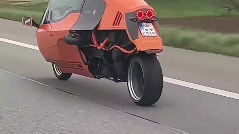 "INSANE"!!!!!!! Motorcycle - car???