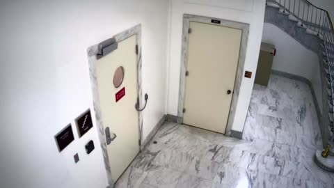 6130RHOBGRRGST4Stairwell4_2021-01-06_09h20min02s130ms.mp4