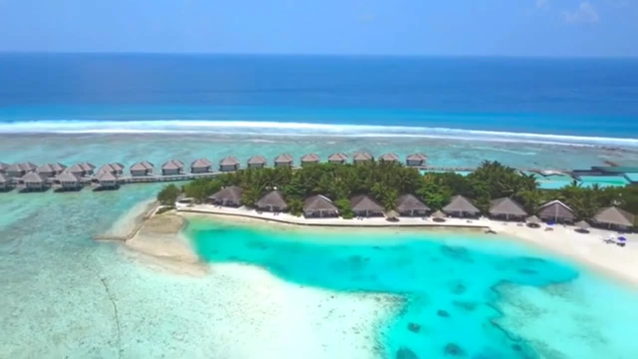 Maldives amazing 4k video ultra hd The Maldives in 4K drone Maldives Resor