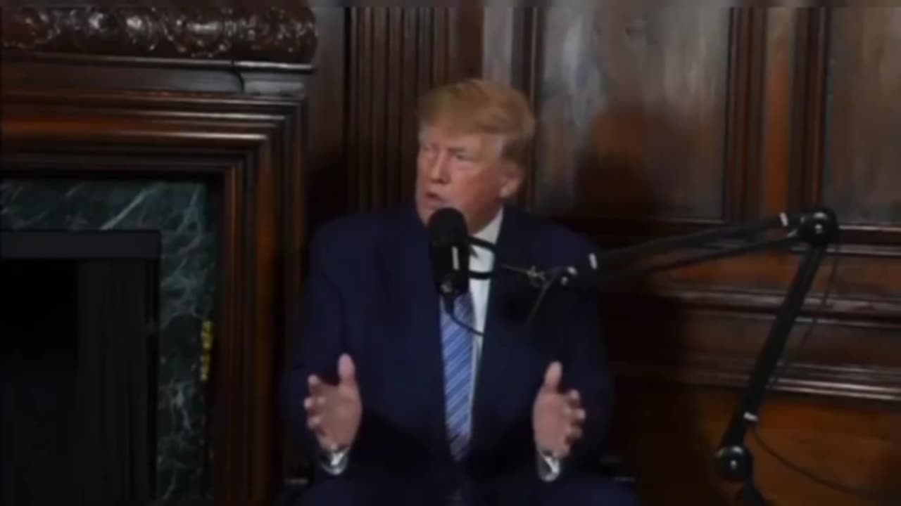 Declas Brings Down The House.