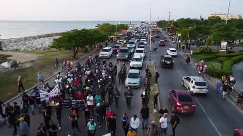 Segundo día de protestas contra decretos de la Alcaldía