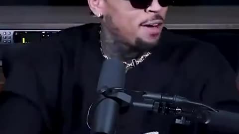 when chris brown told this story about when he went to the club with kanye west😂
