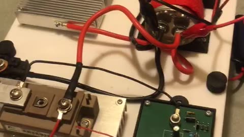 TITAN AUTONOMOUS OUTPUT 10 amp @ 140vdc input 350w