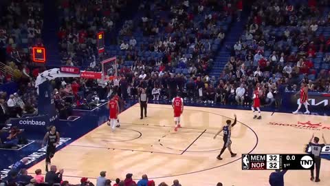 Ja Morant Drills Crazy Half Court Buzzer Beater