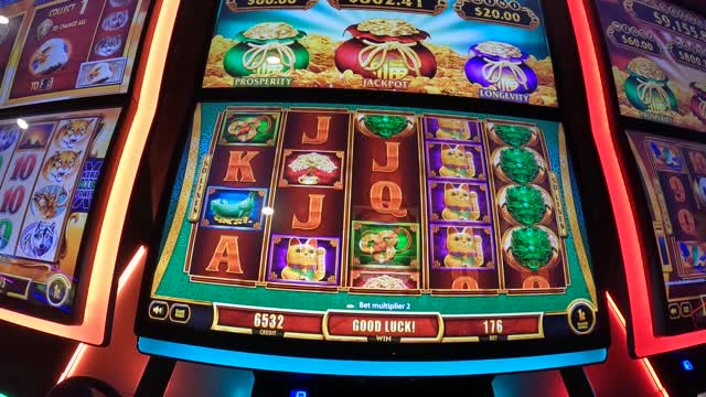 Halloween Costume Slot Machine Play! Happy Halloween! Fu Dai Lian Lian Dragon!