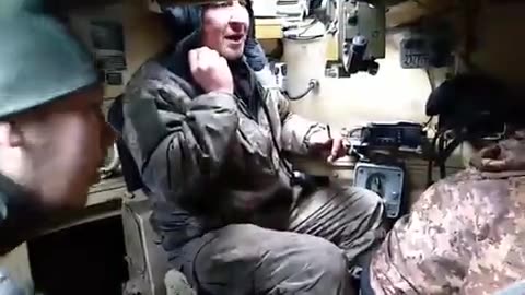 Footage from Inside Ukrainian Self-Propelled Guns