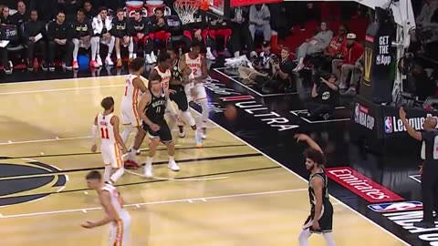 WHAT A DUN! 😱AJax is a monster! #Bucks #NBA