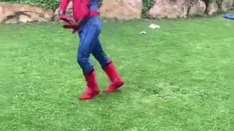 Jerusalema Spiderman Style