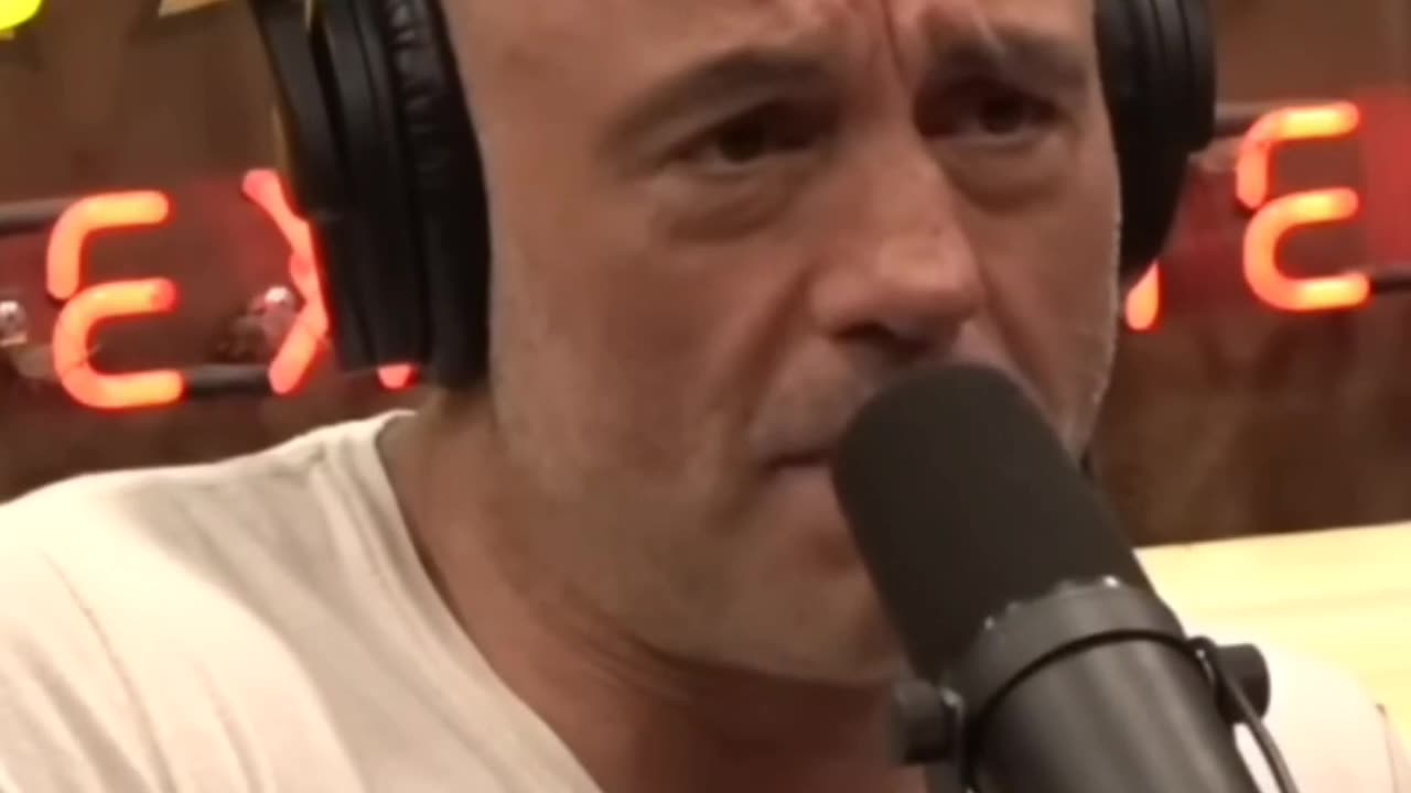 Rampage Jackson tells Rogan what woke him up