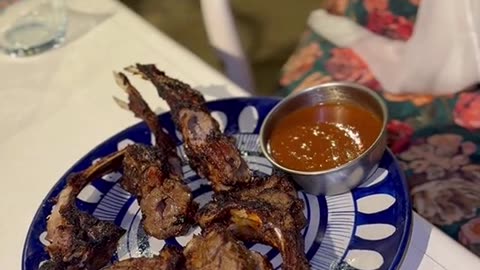 TikTok YouTube viral food vlog