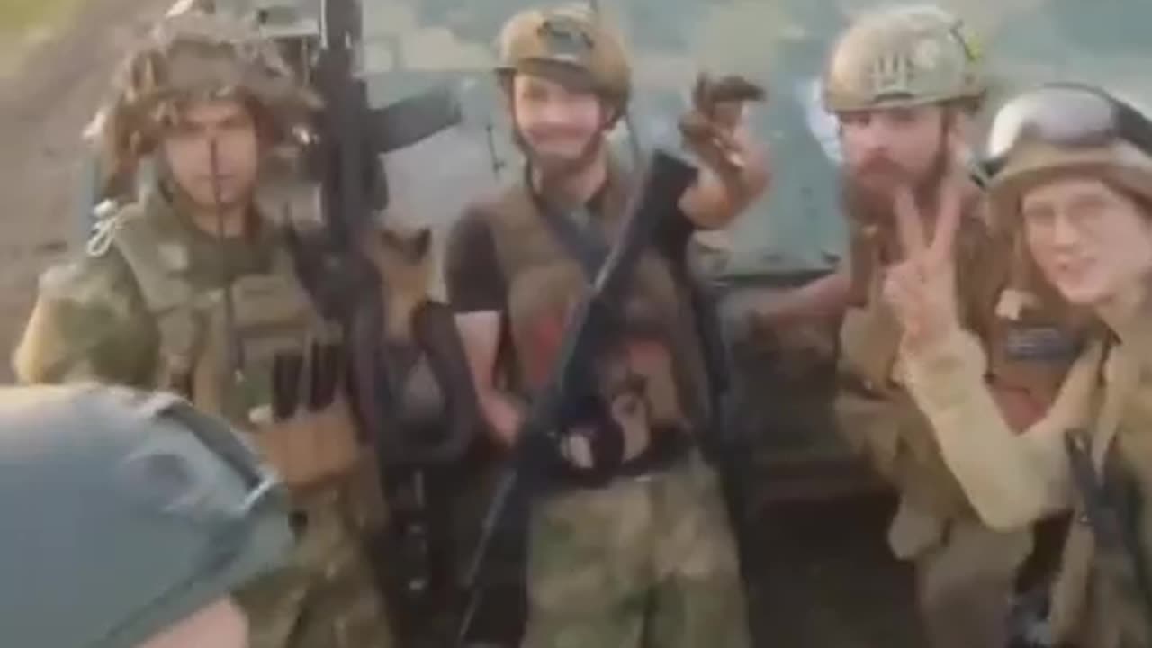 βΌοΈπ·πΊπ The first absolutely whole BMP "Bredly" taken by Our Soldiers