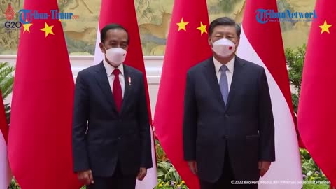 Momen Presiden China Pamer Mobilnya