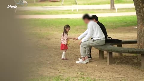 What Will Your Reaction Be If a Kid Hugs You?? | Social Experiment|