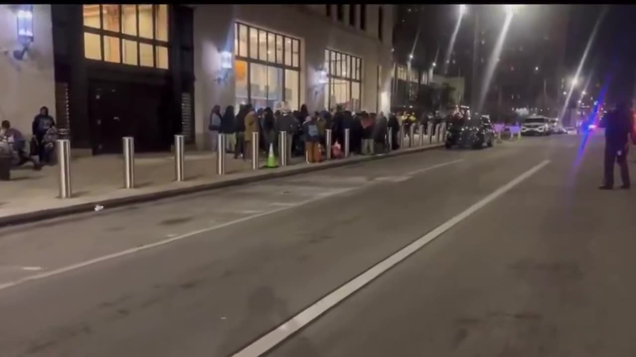 Idiotic protest at PhillyPolice HQ.