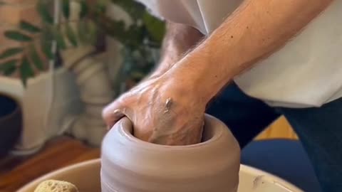 Decided to keep this one #pottery ##satisfying##asmr