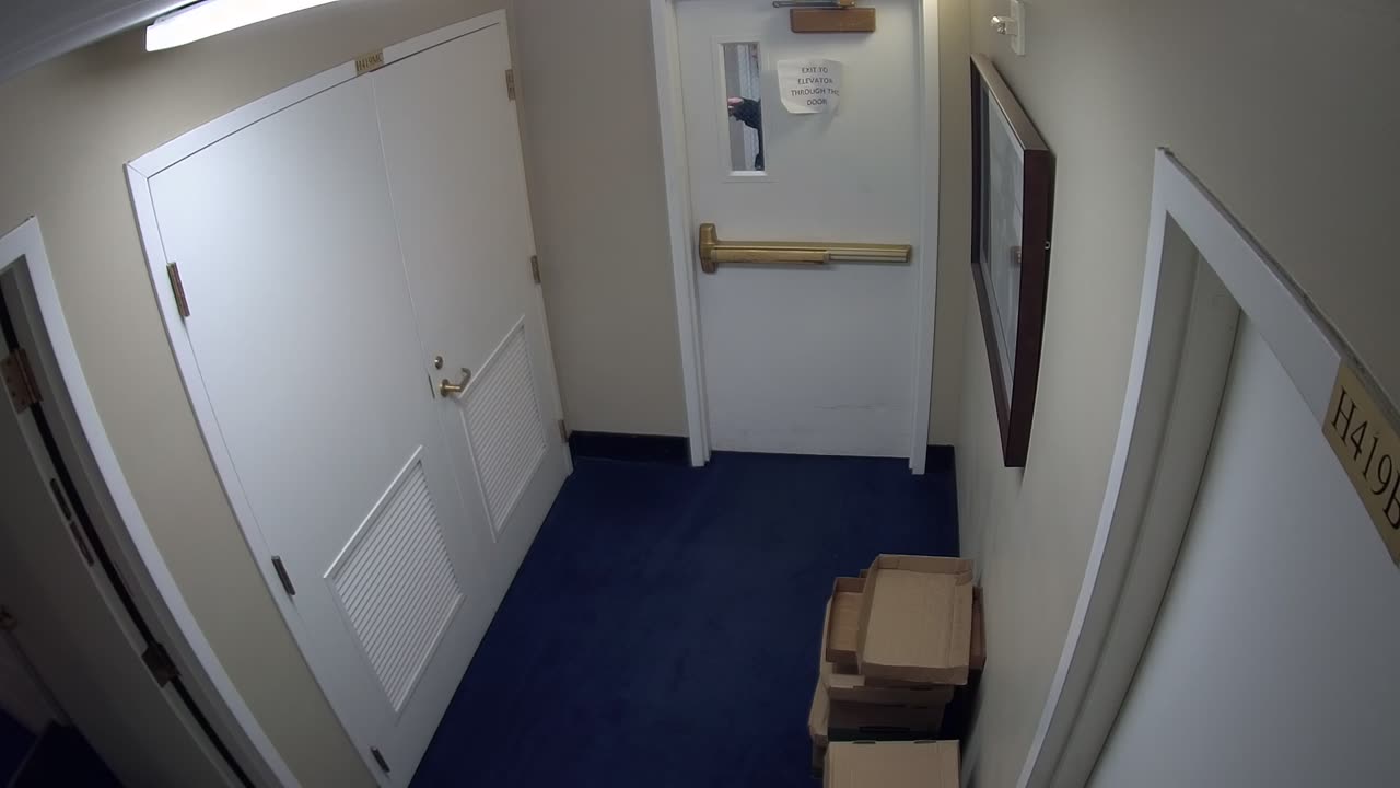 0450USCH04WestAtticnearH422_2021-01-06_16h00min01s847ms.mp4