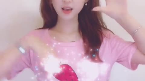 美女热舞