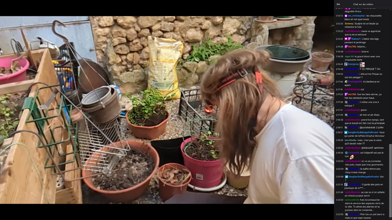 2023-04-03 (1bis.2) - Ambiance un peu tendue - Twitch Meutemediatique (version avec chat)