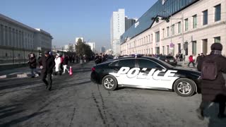 Protesters try to storm Mongolia government palace