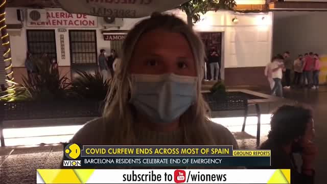 Spain: Barcelona residents celebrate end of emergency