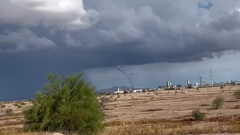 Landspout Spotted in Arizona