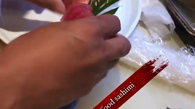 How to slice seefood sashimi😂😝