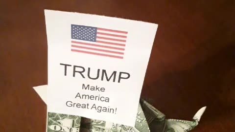 TRUMP money origami