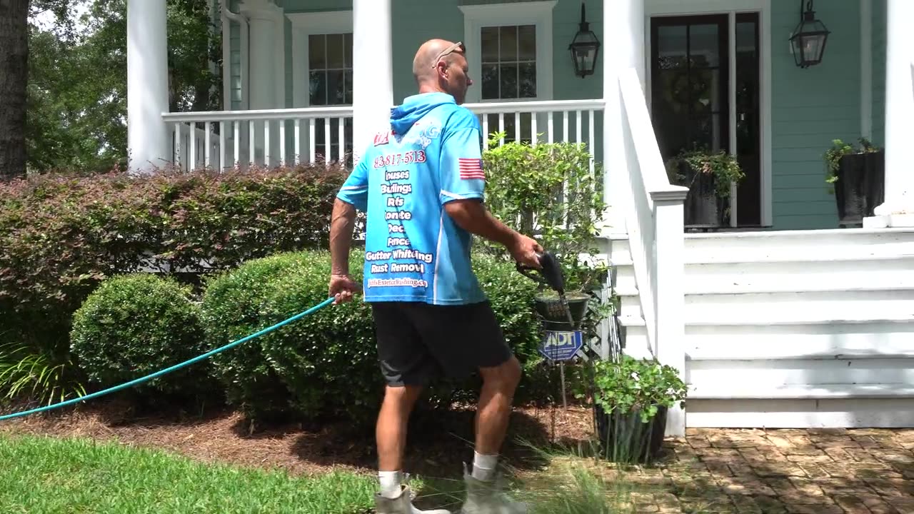 Choosing Power Wash Companies Near Berkeley County, SC