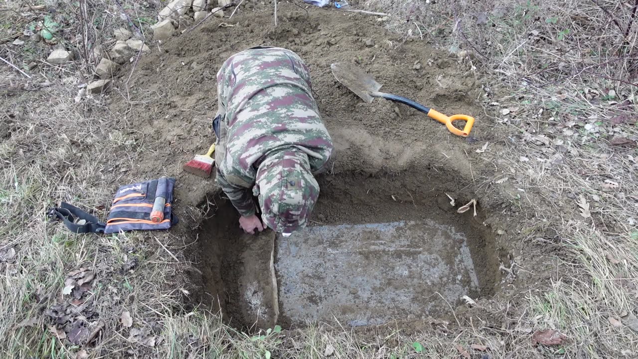 Treasure Finding Moment. Epic Treasure Hunt With A 3D Metal Detector!