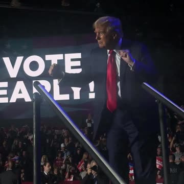 Friday night vibes🕺#trump2024