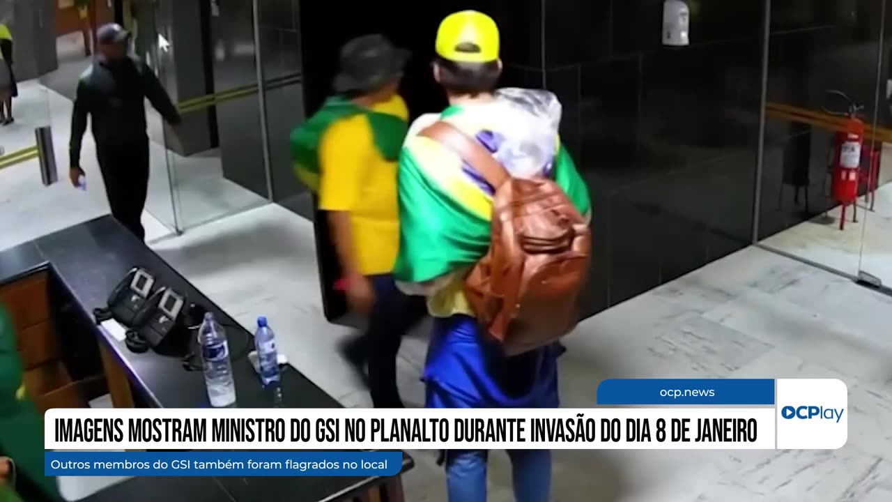 Imagens mostram ministro do GSI no Planalto durante invasão do dia 8 de janeiro