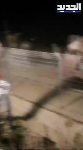 Israeli tanks are entering Syria appears the rebels sold Syria to Israel.mp4