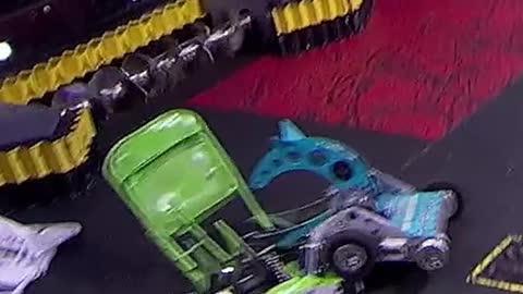 TAKE HIS CHAIR #BattleBots new season comimg soon to @discovery