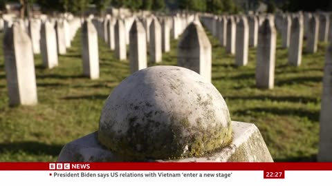 UN warns of new crisis in Bosnia - BBC News