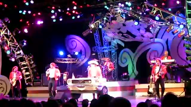 Paul Revere and the Raiders at Epcot 3-28-09 Kicks