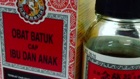 010 Obat Batuk Ibu dan Anak