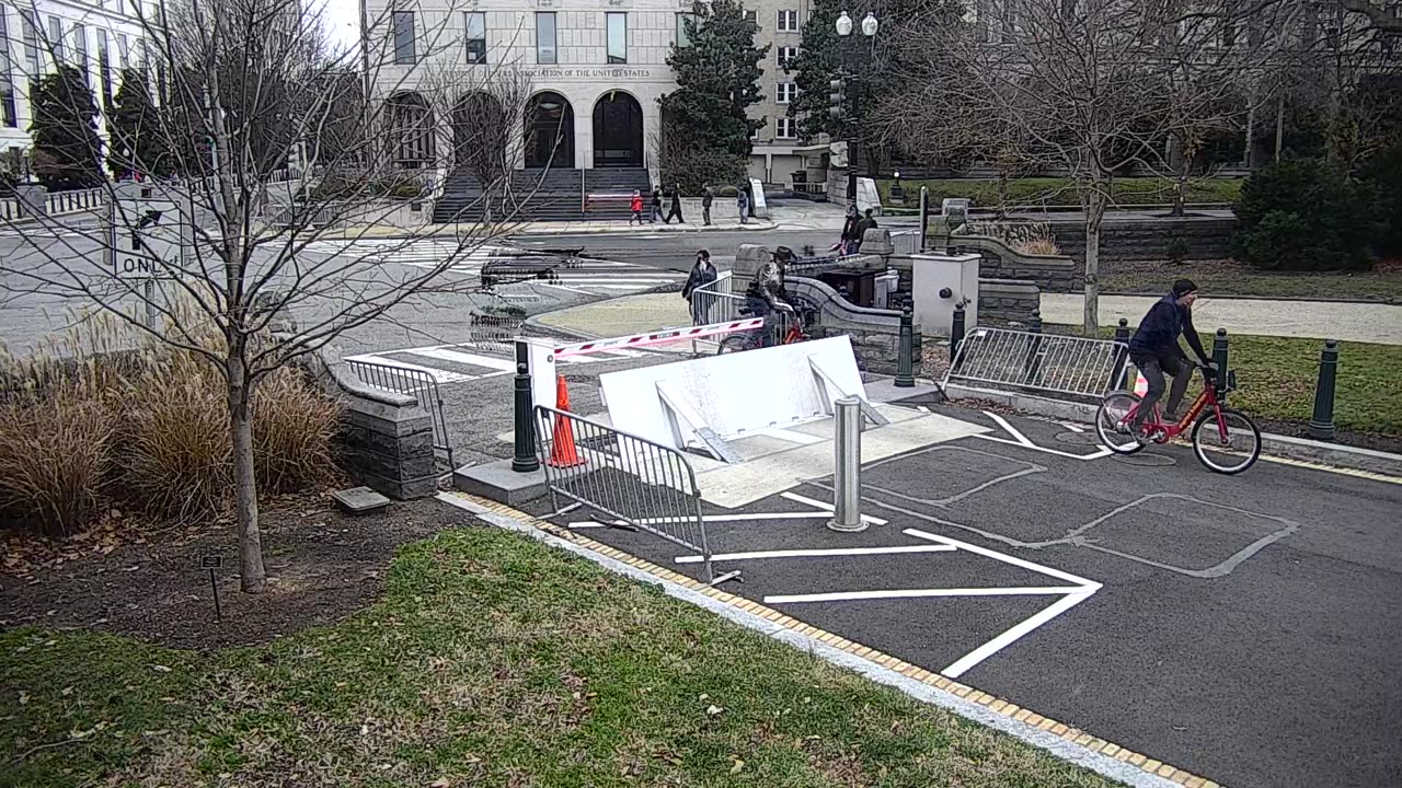 0605USCG00NEDriveExit_2021-01-06_13h32min57s837ms.mp4